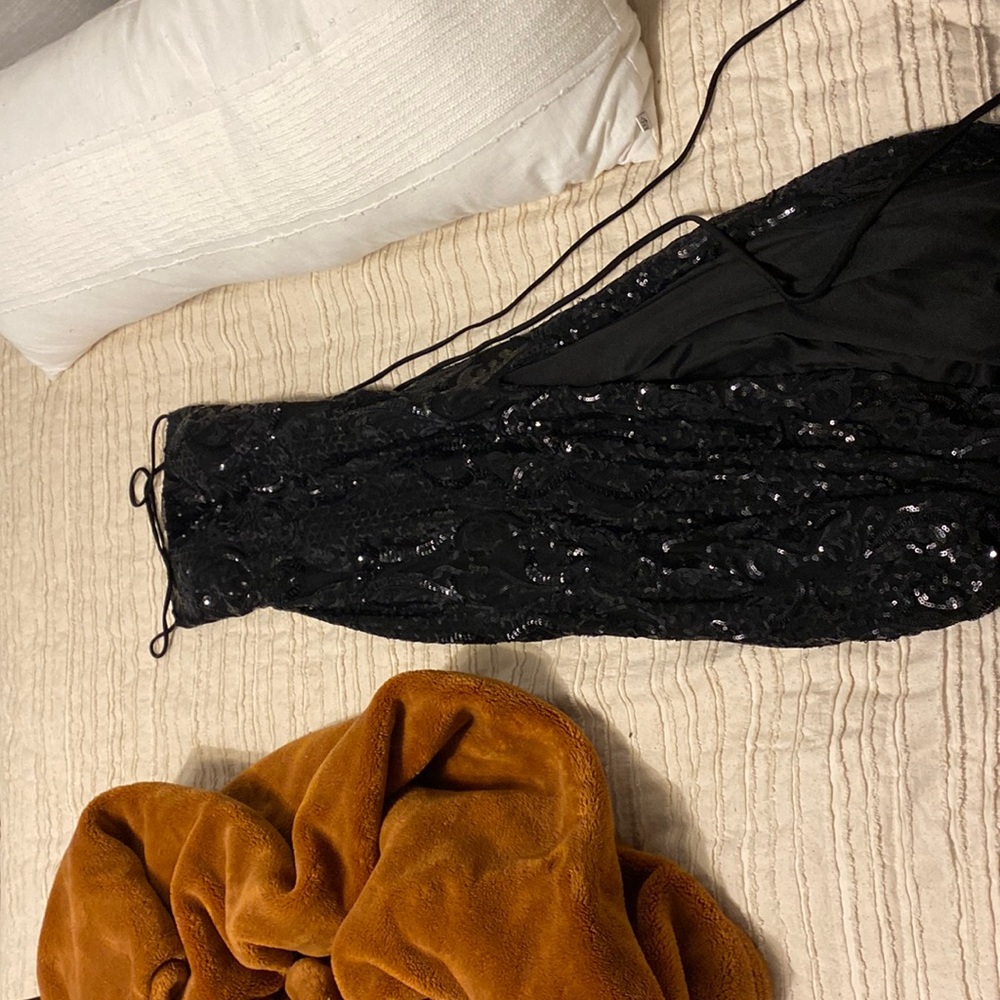 Prom dress, brand Windsor, size small, color black